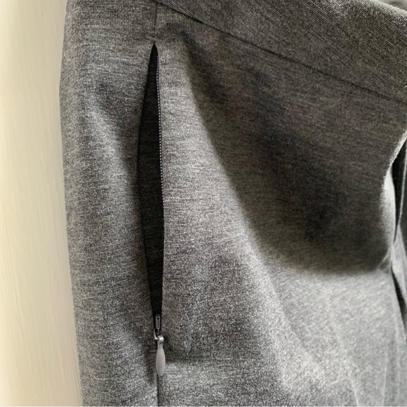 BANANA REPUBLIC GRAY STRETCH TROUSERS WITH ZIP POCKETS NEW W/ TAGS SIZE 10 LONG - Picture 4 of 8